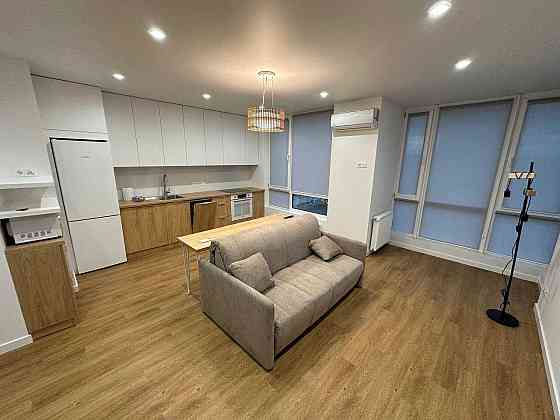 Оренда 1 кімнатної квартири біля Озера в ЖК Manhattan Ивано-Франковск