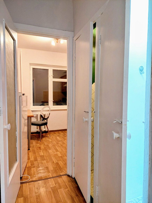 Простора 1к однокімнатна квартира в місті Українка з видом на Дніпро Українка - зображення 8