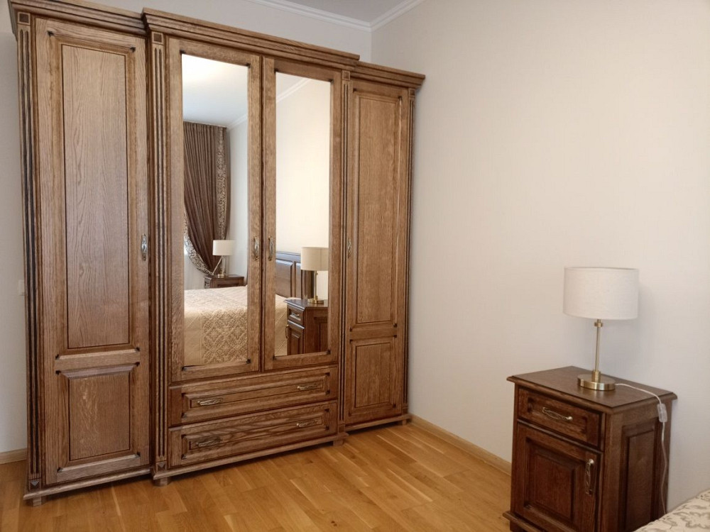 Розкішна квартира в самому центрі. Ивано-Франковск - изображение 1