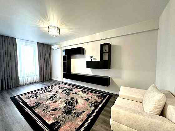 Лесі Українки 36-Б 3-К. Київ