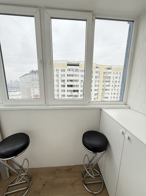 Продам 3 кімнатну квартиру Позняки Пчілки 7 Київ - зображення 3