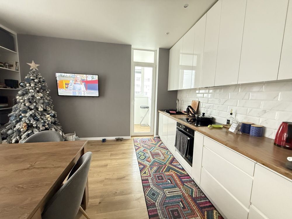 Продам 3 кімнатну квартиру Позняки Пчілки 7 Київ - зображення 1