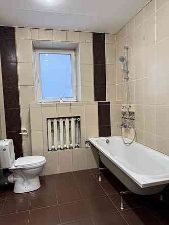 Продаж 2 кімнатноі вул Ахматовоі Анни 13 Г ( 2 поверх)метро»Позняки» Київ