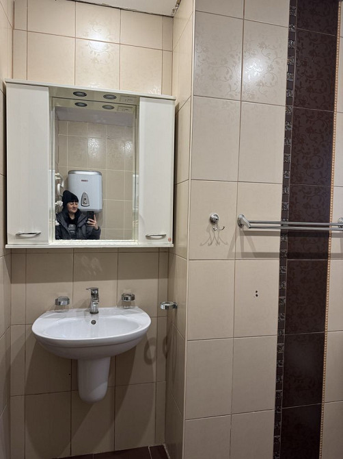 Продаж 2 кімнатноі вул Ахматовоі Анни 13 Г ( 2 поверх)метро»Позняки» Київ - зображення 6