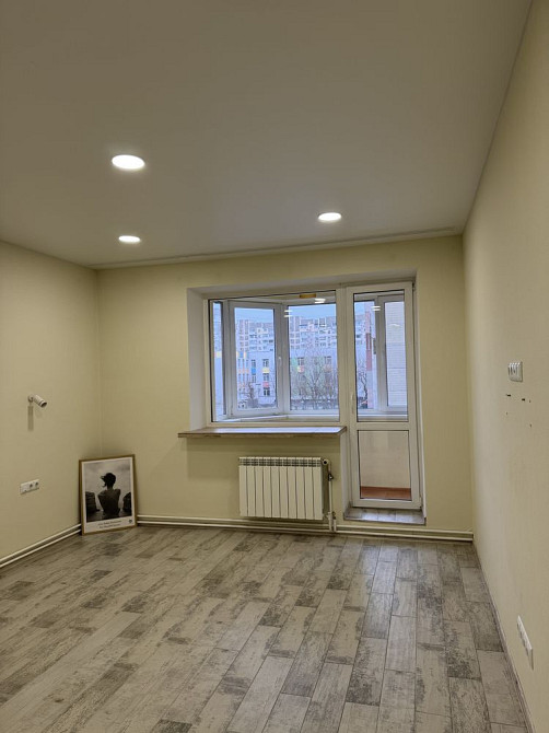 Продаж 2 кімнатноі вул Ахматовоі Анни 13 Г ( 2 поверх)метро»Позняки» Київ - зображення 3