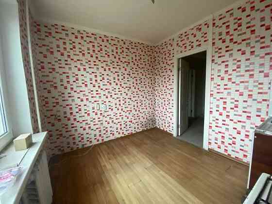 Стандартная 1 комн -33 метра. 8/9 эт. Центр. ул. Балковская. Одеса