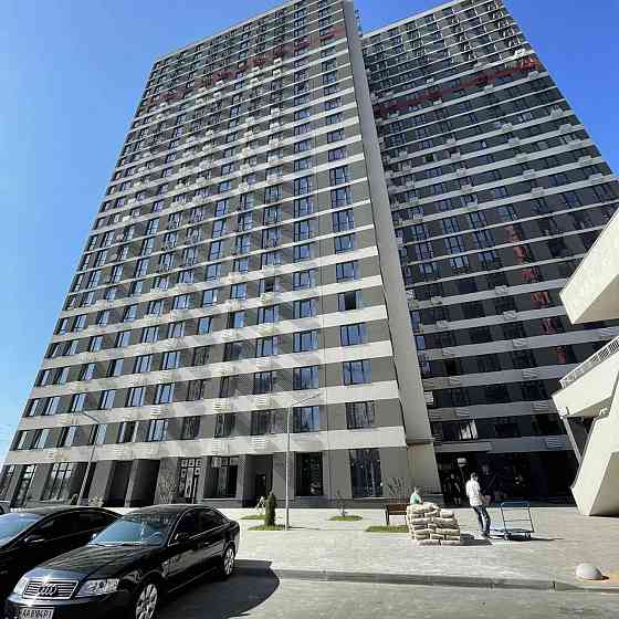 Продам квартиру ЖК Варшавський Плюс Київ, Виговського Івана вул. Київ