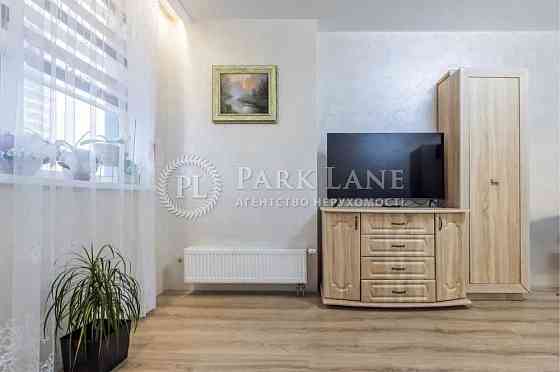 Продаж 1-кім.50м2  на вул. Сверстюка,6а Євроремонт Русанівка Київ