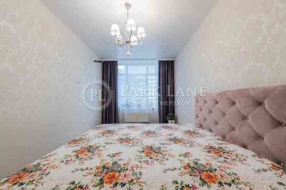 Продаж 1-кім.50м2  на вул. Сверстюка,6а Євроремонт Русанівка Київ