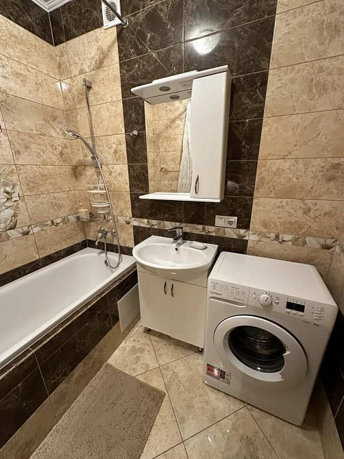 Оренда 2 км квартира поруч з озером Івано-Франківськ - зображення 5