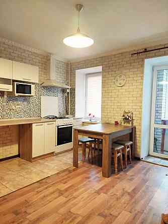 Оренда 3-кімнатної в Бортничах, Дарницький район, вул. Харченка Київ