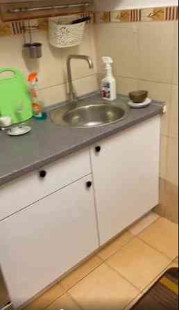 3 км вул.Зелена,окко,Особняк 1/2,паркінг,ц. 13000  грн Львів