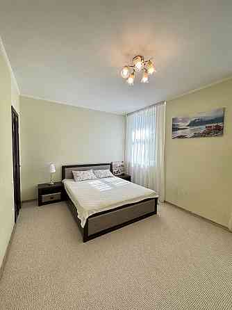 Простора 2к кв-ра, є ГЕНЕРАТОР. Метро Позняки, Пр.Григоренка 22/20 Київ