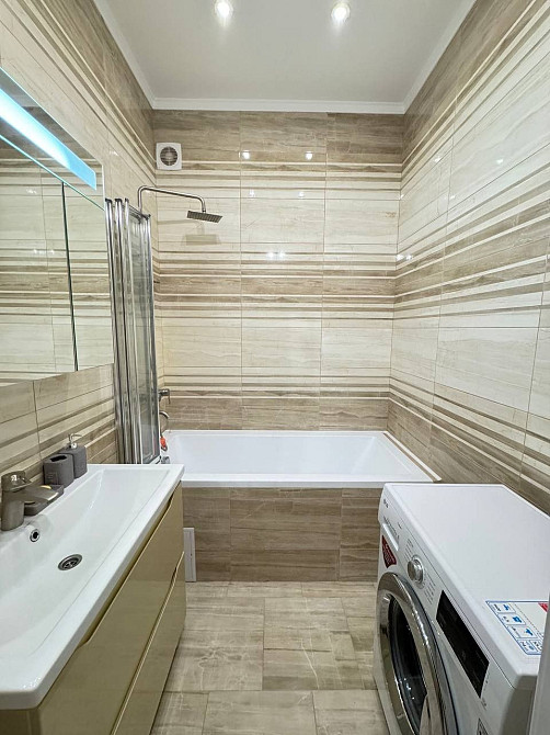 Здається в оренду кв-ра з свіжим ремонтом неподалік  маг Юск Ужгород - зображення 7