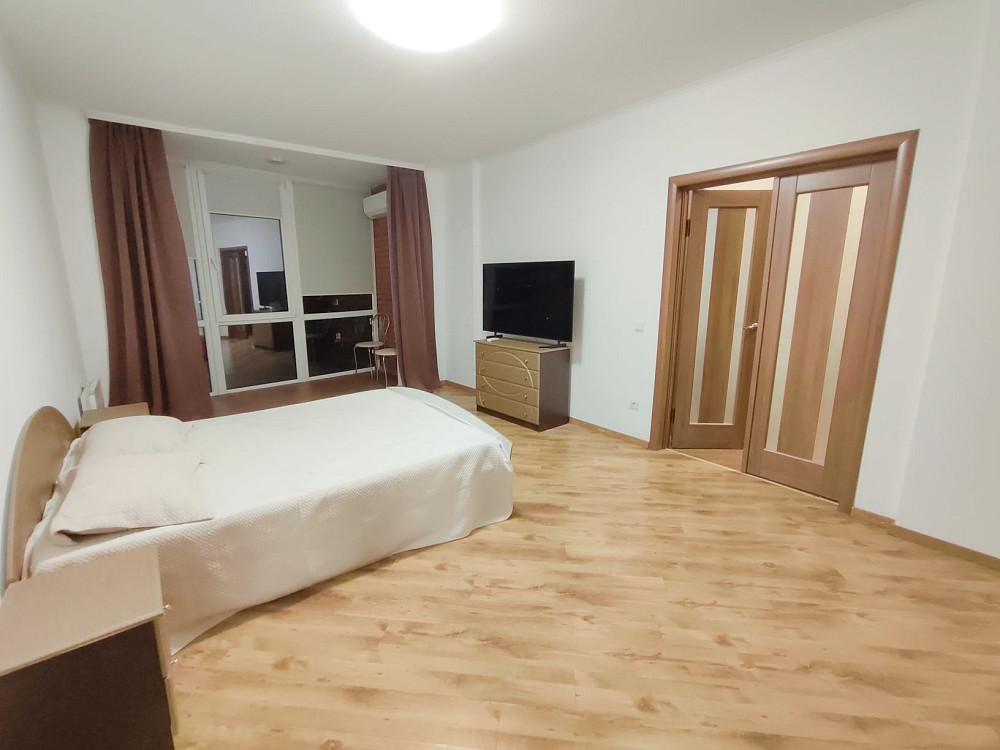 Простора 1 кімнатна новобудова в парковій зоні Чернівці - зображення 7