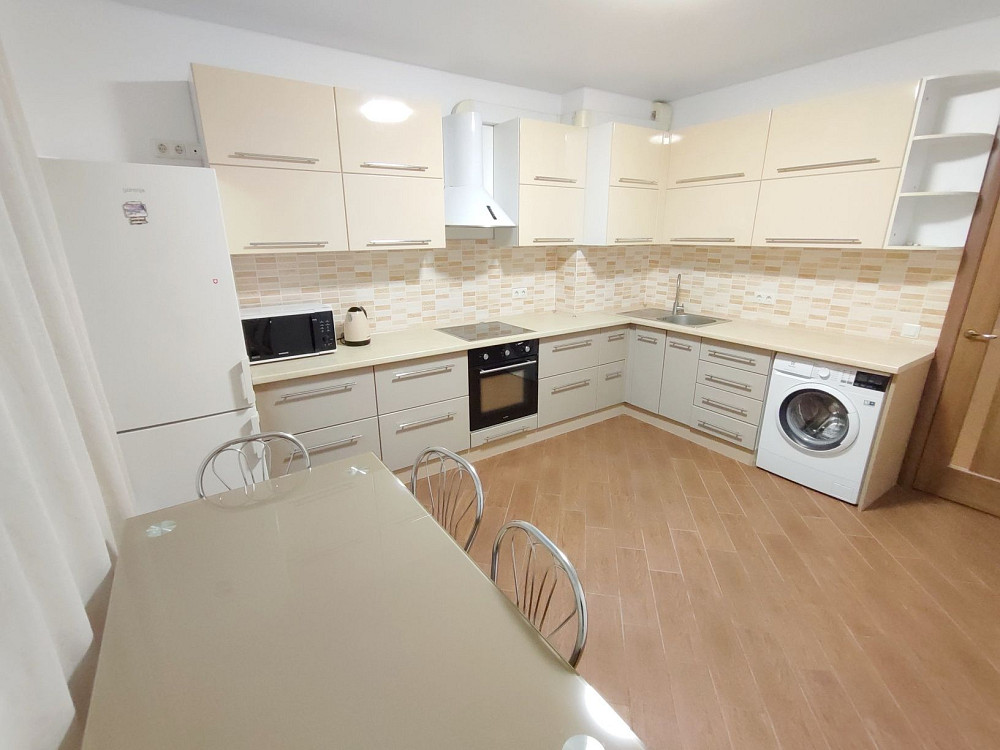 Простора 1 кімнатна новобудова в парковій зоні Чернівці - зображення 1