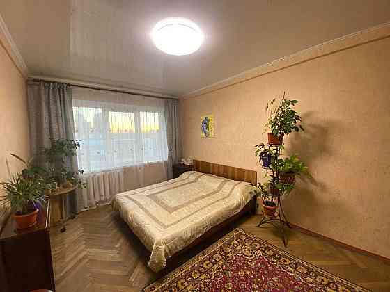 Продається 2х кімн.квартира прт.Миру 14, Дарниця метро Київ