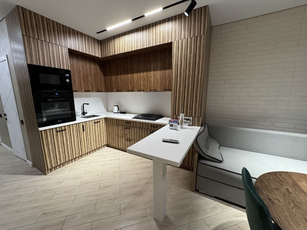 Трикімнатна з дизайнерським в новому будинку. Всі програми -так! Ірпінь - зображення 1