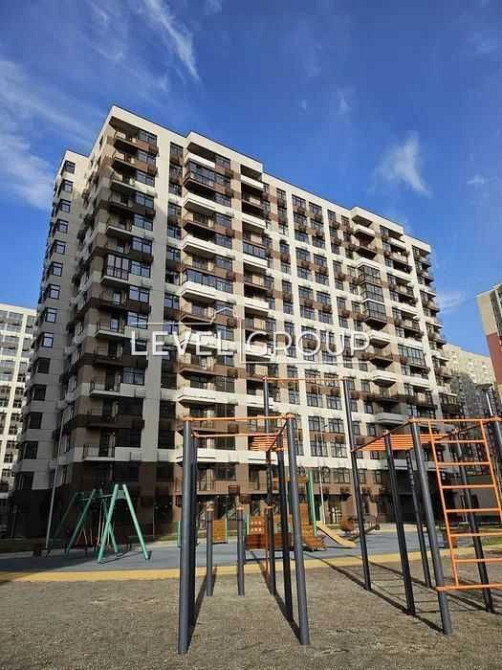 Продам 1кім квартиру 42,5 кв.м. Варшавський-2, Ретровіль, Виноградар Київ - зображення 1