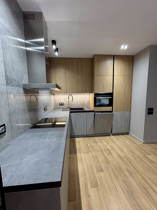 Інстаграмна 2 кімнатна квартира з ДИЗАЙНЕРСЬКИМ РЕМОНТОМ! Буча - изображение 7