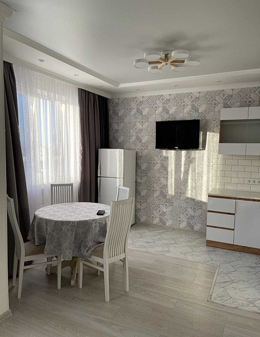 1 кімн квартира Заболотного/Сахарова Євроремонт, меблі, техніка Одеса - зображення 1