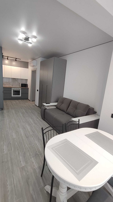 Оренда євро2к квартири в центрі міста Ірпінь - зображення 2