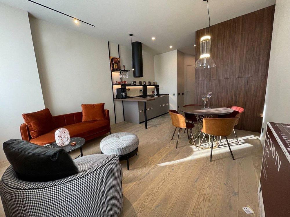 Да Винчи Олеся Гончара Золотые ворота Рейтерская Театральная Київ - зображення 1