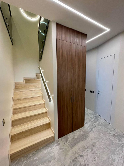 Да Винчи Олеся Гончара Золотые ворота Рейтерская Театральная Київ - зображення 6