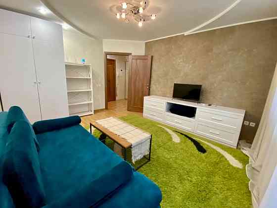 Оренда сучасної укомплектованої 2к на Пісках, новобудова Запоріжжя