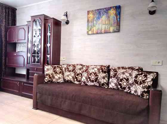 1 кв. пр. Университетский  (быв. Гагарина) Кривой Рог