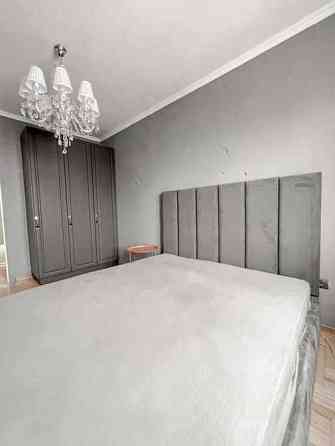 Трикімнатна квартира на Оболоні Київ