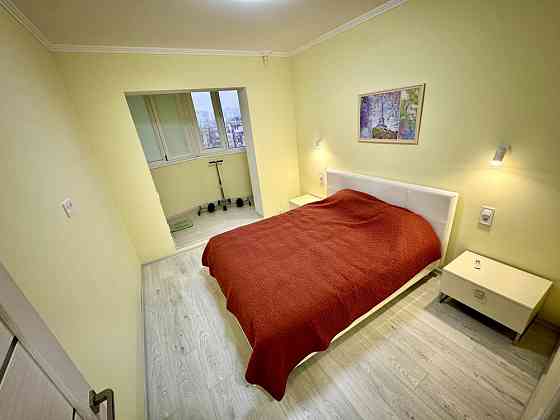 Большая светлая 3к квартира на Таирова Одеса