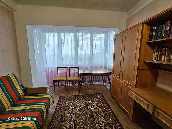 Сдам 2 к на Братиславській 40А. Поруч метро та ринок Юність! Власник! Київ