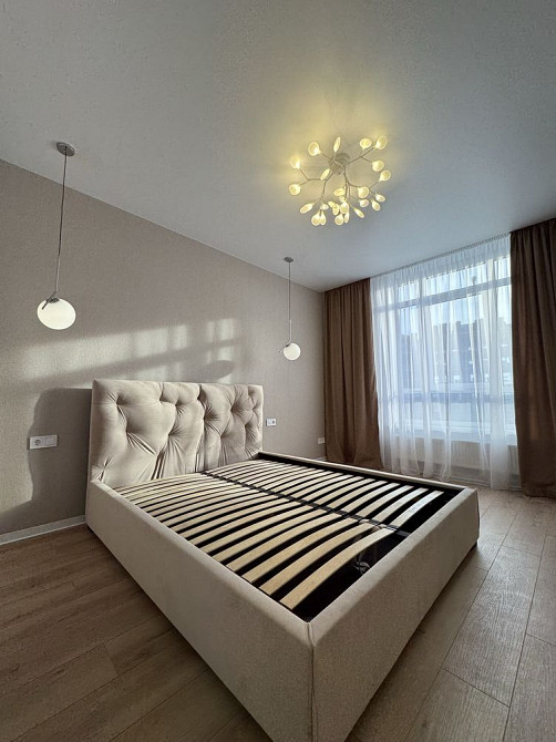 Новий якісний ремонт! Центр міста, є балкон, ГАЗове опалення. Ірпінь - зображення 6