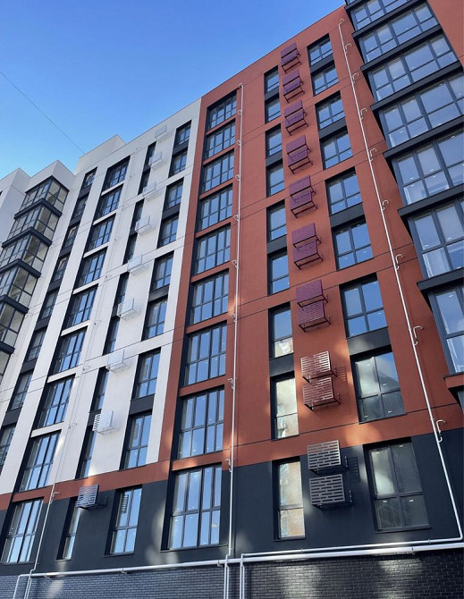 Продам ЗДАНУ однокімнатну квартиру! Ровно - изображение 1