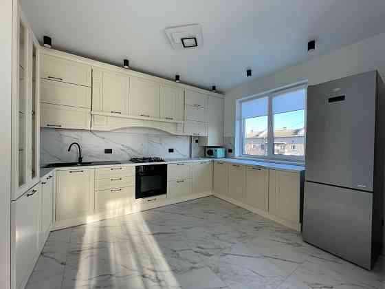 Оренда 3-кімнатна в Центрі міста в новобудові Івано-Франківськ