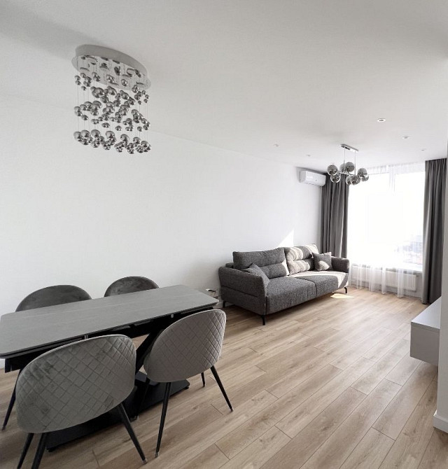 Оренда 2к квартири ЖК Podil Plaza Київ - зображення 1