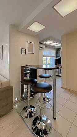 Стильная 2-комнатная квартира в аренду в 100м от метро Печерская Київ