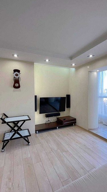 Стильная 2-комнатная квартира в аренду в 100м от метро Печерская Київ - зображення 4