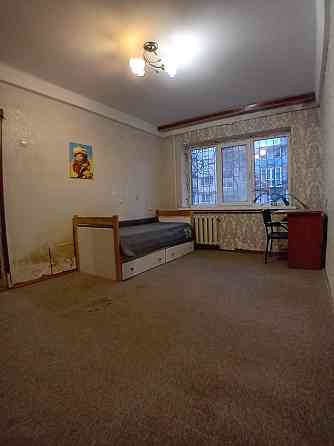 1-кімнатна а п'яти хвилинах від метро Киев