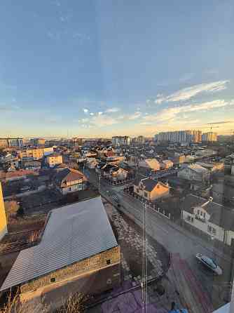 1к вул.Набережна /Кармелюка Івано-Франківськ