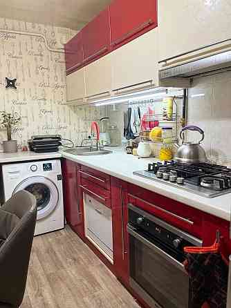 Продам 2-х комнатную квартиру Левобережный 3 Караван ул. Михновского Дніпро