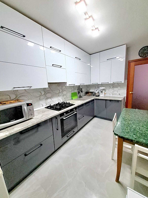 Продам розкішну 3-и к/к біля ТЦ "Варто"(авоська)). Кропивницький - зображення 2