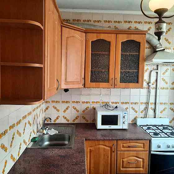 Продаж 3к на Гната Юри 18, біля ТЦ Квадрат, Борщагівка Киев