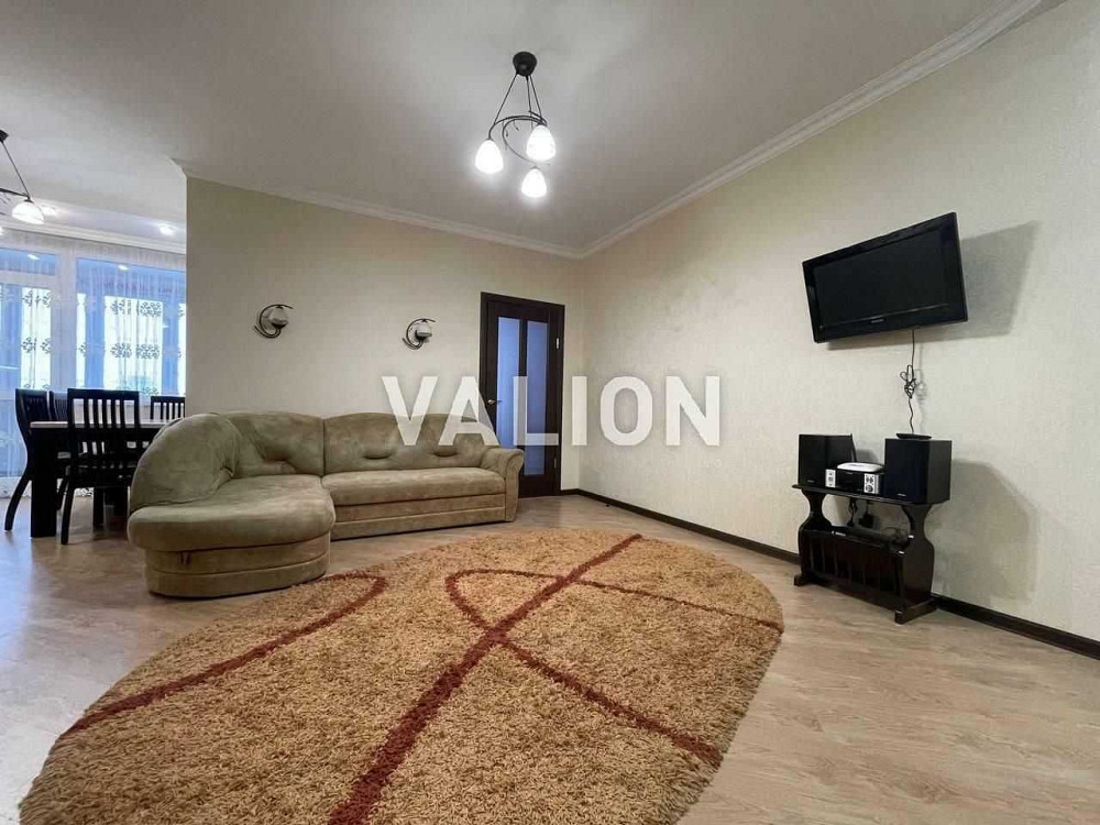 Оренда 2к квартири біля метро Житомирська ЖК Вікторія Київ - зображення 2