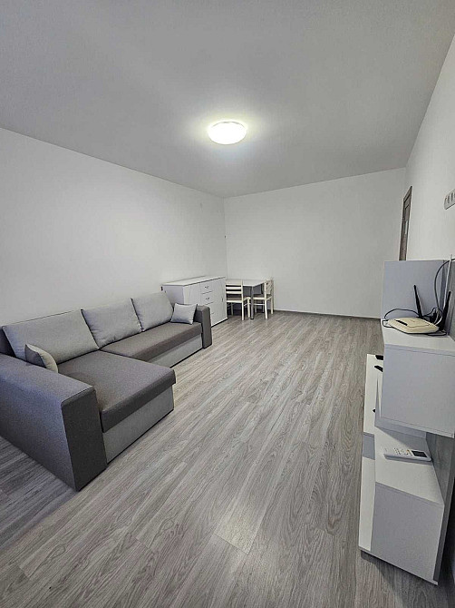 Здається 1 кімнатна новобудова, набережна незалежності Ужгород - зображення 2