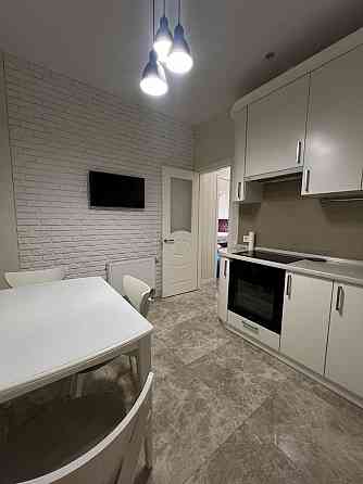 Оренда квартири біля парку 2х кімнатна Київ