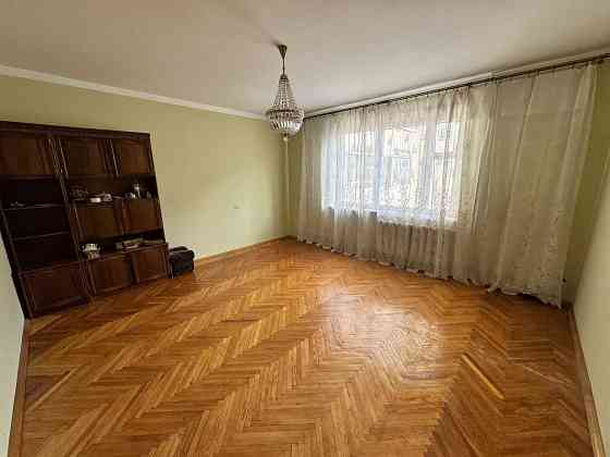 Продаж 3 кімнатної квартири, хороший житловий стан, пр.Червоної Калини Львів