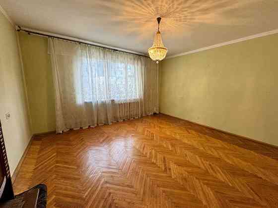 Продаж 3 кімнатної квартири, хороший житловий стан, пр.Червоної Калини Львів