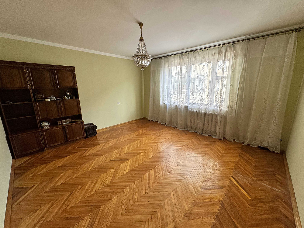 Продаж 3 кімнатної квартири, хороший житловий стан, пр.Червоної Калини Львів - зображення 1